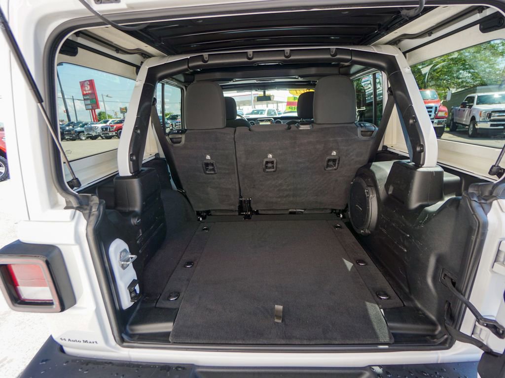Used 2021 Jeep Wrangler Unlimited Sport image 31