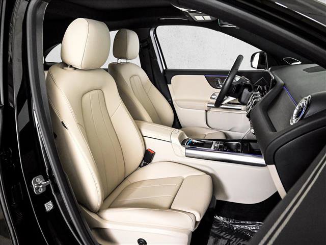 Certified 2025 Mercedes-Benz GLA 250 4MATIC image 23