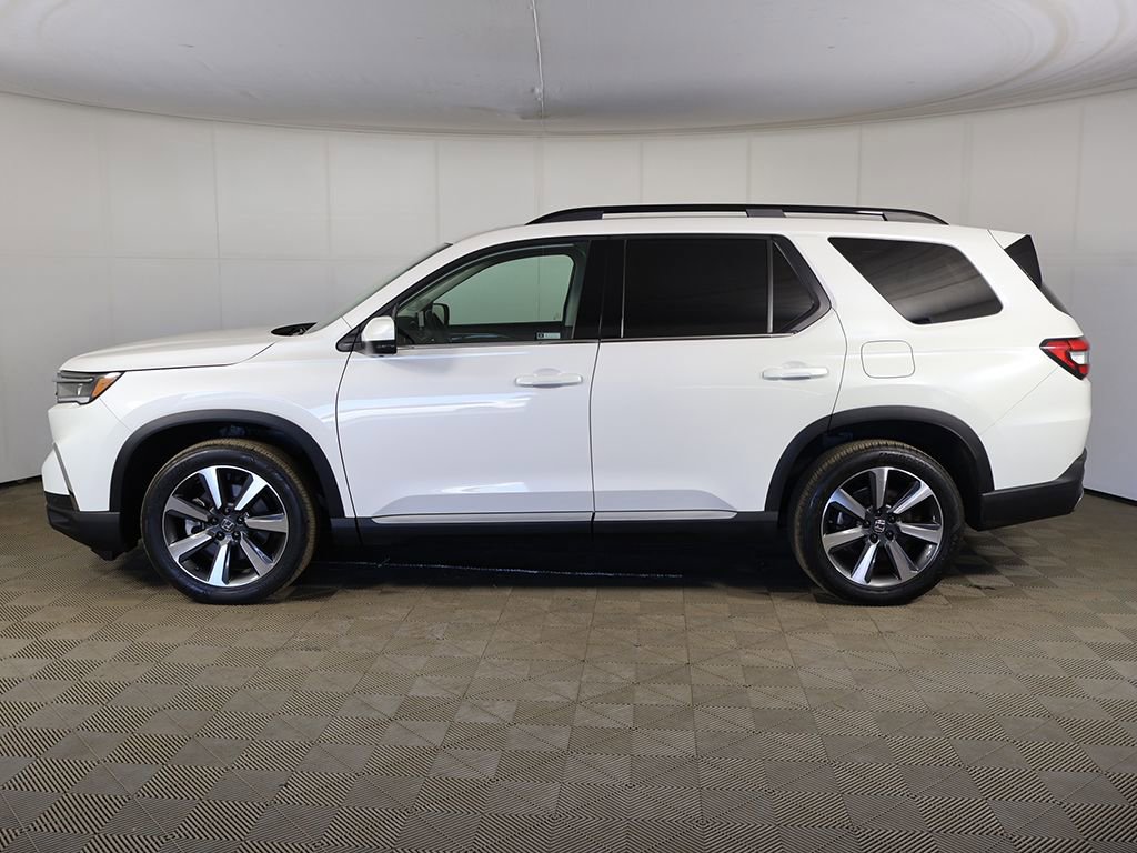 Used 2023 Honda Pilot Elite image 17