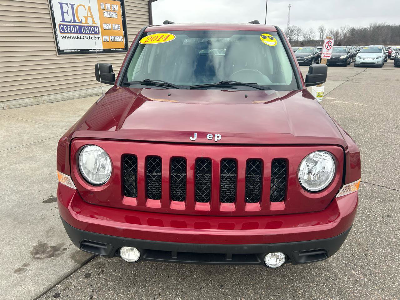 Used 2014 Jeep Patriot Latitude image 2