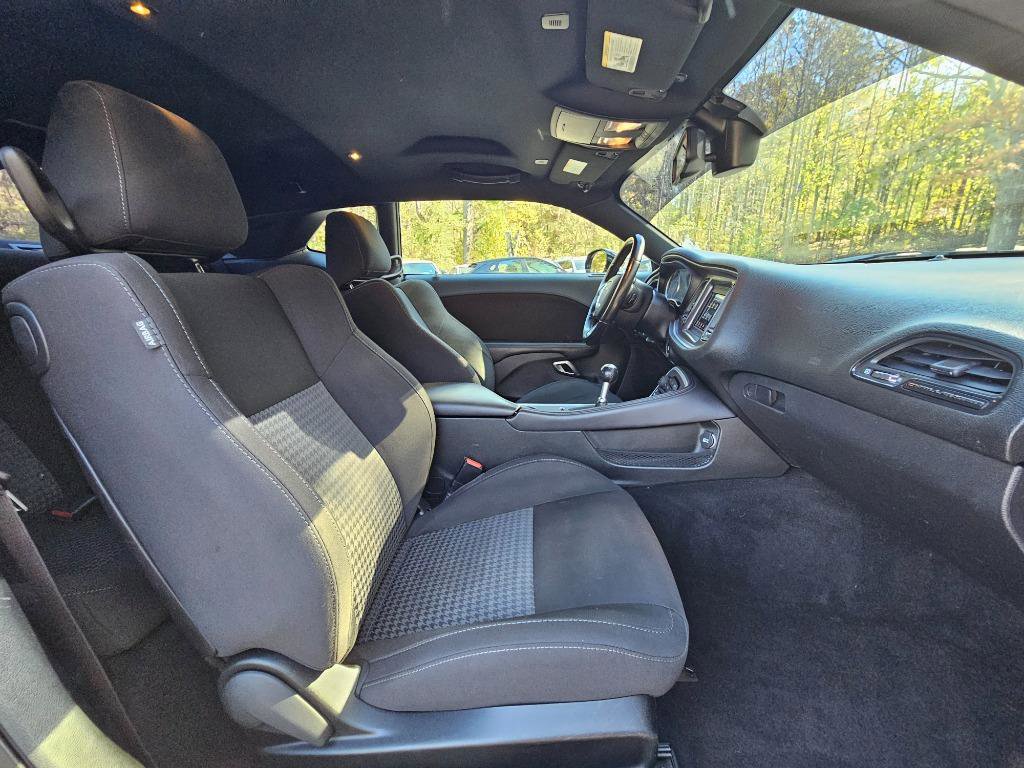 Used 2020 Dodge Challenger R/T image 35