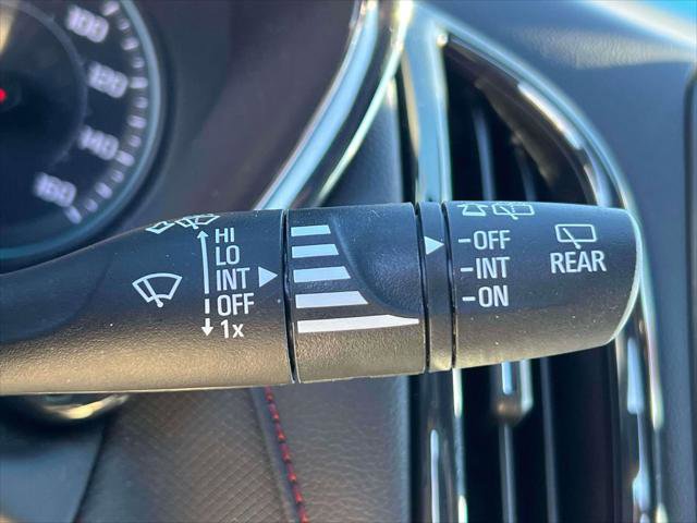 Used 2023 Chevrolet Equinox RS image 24