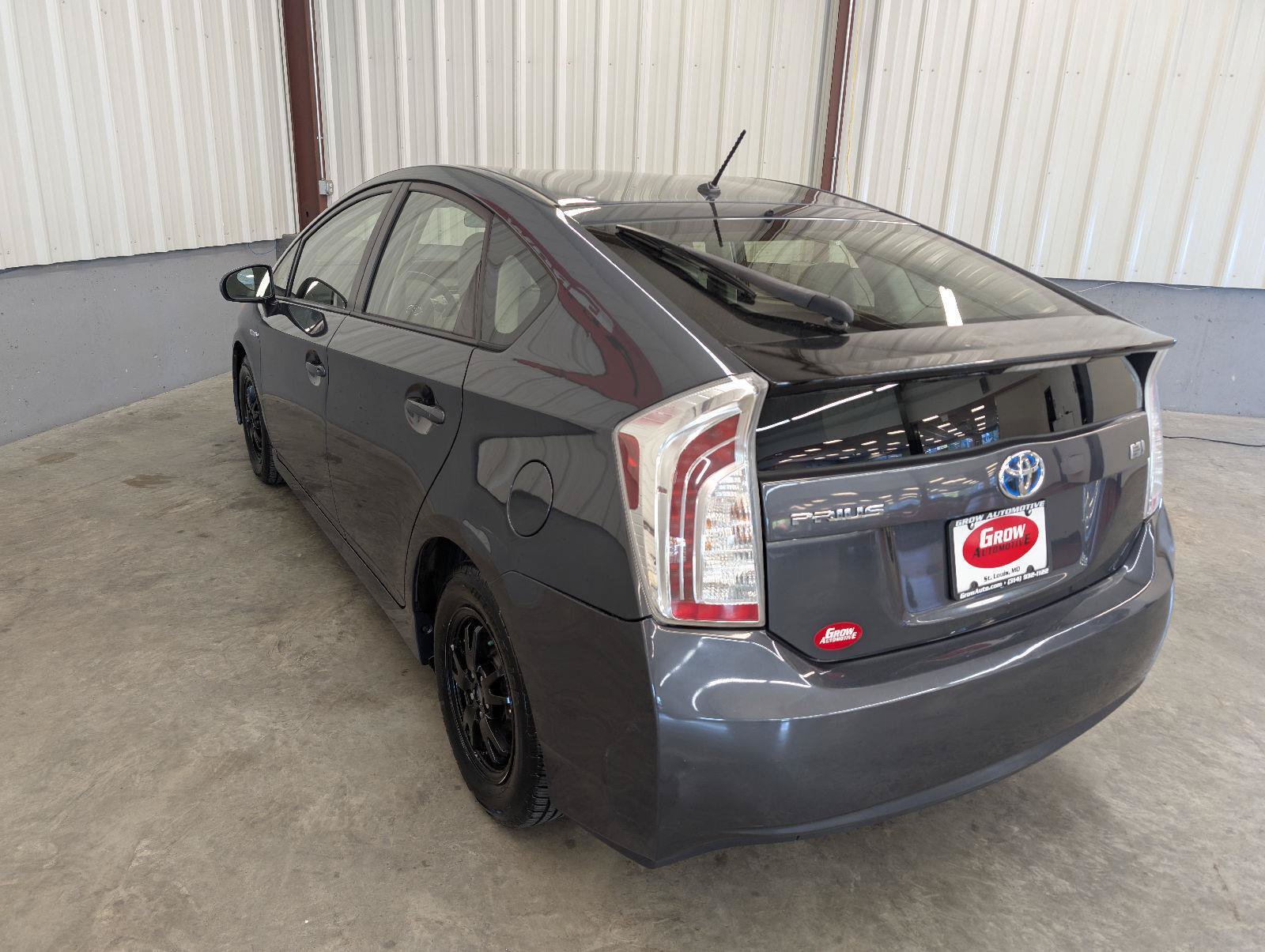 Used 2012 Toyota Prius Two FWD image 16