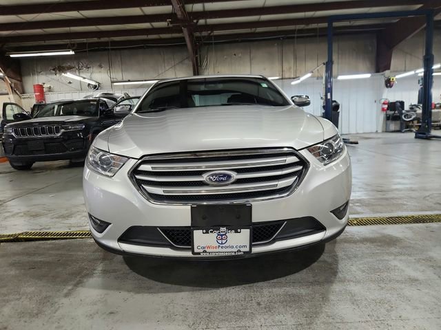 Used 2019 Ford Taurus Limited FWD image 6