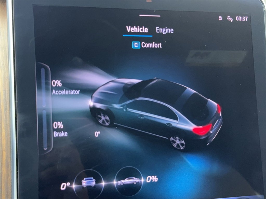 Used 2025 Mercedes-Benz C 300 Sedan image 23