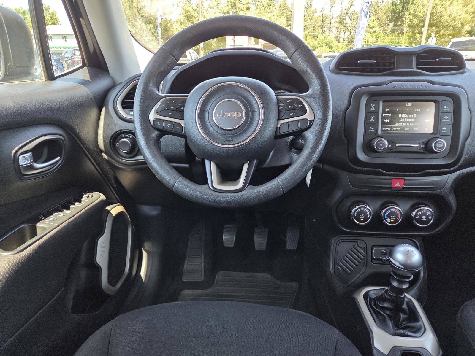 Used 2016 Jeep Renegade Sport w/ Power & Air Group FWD image 16