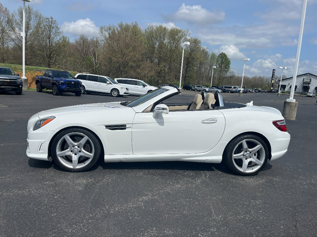 Used 2014 Mercedes-Benz SLK 250 image 12