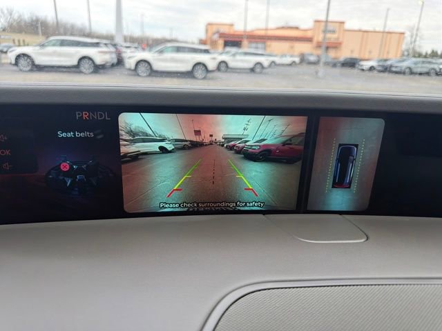 Used 2024 Lincoln Nautilus Premier image 25