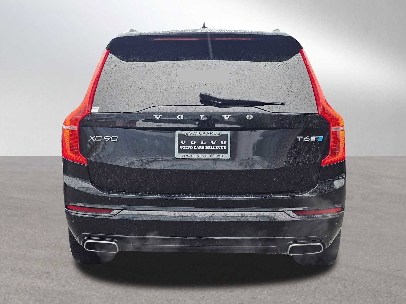 Used 2017 Volvo XC90 T6 R-Design w/ Vision Package image 4