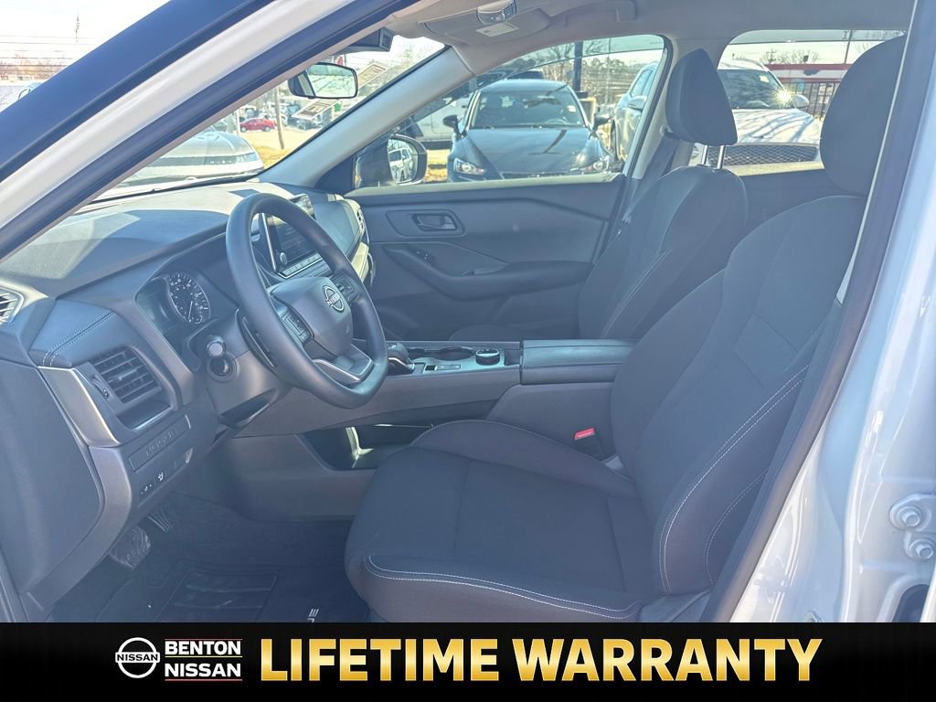 Certified 2025 Nissan Rogue S image 10