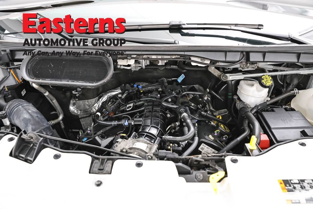 Used 2024 Ford Transit 350 XLT RWD image 7