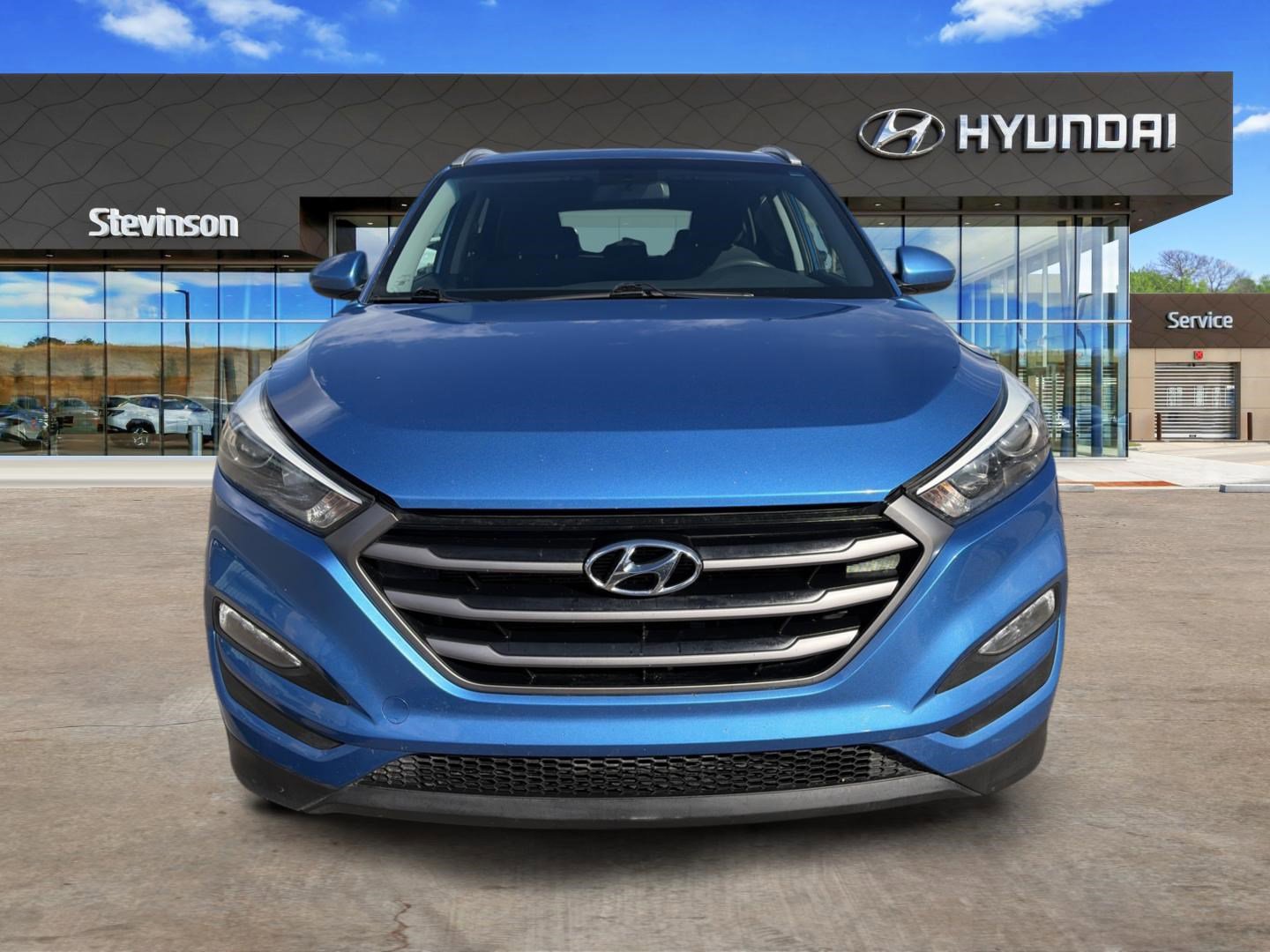 Used 2016 Hyundai Tucson SE w/ Option Group 02 AWD/4WD image 2