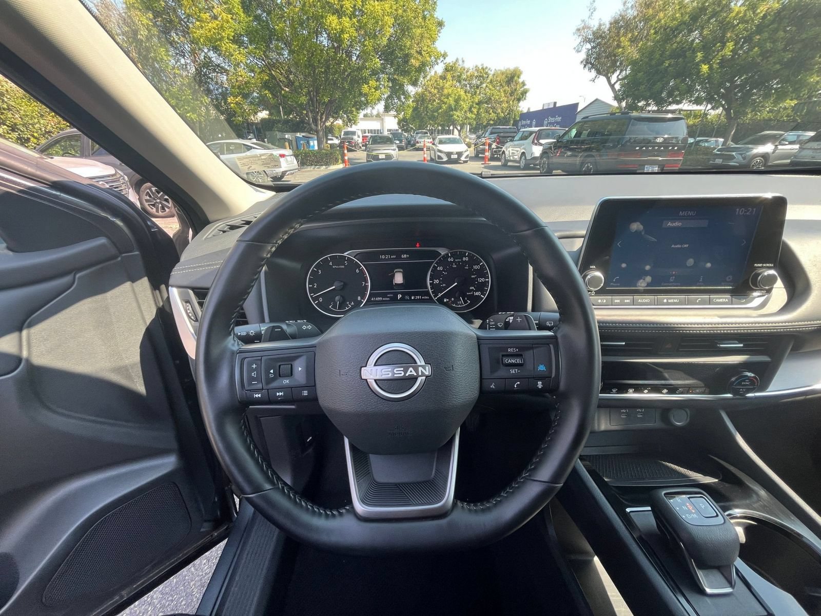Used 2025 Nissan Rogue SV AWD/4WD image 36