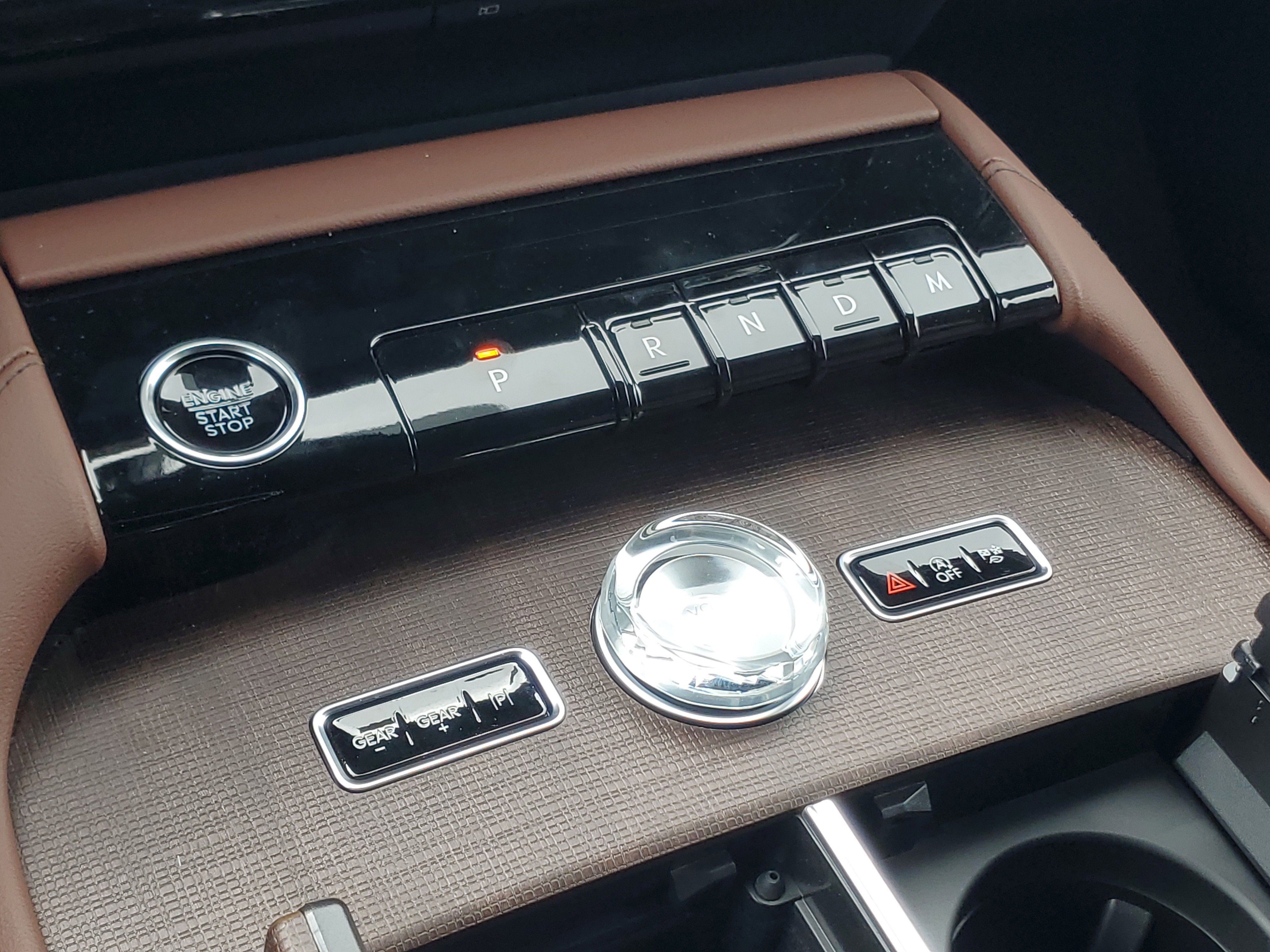 New 2026 Lincoln Navigator L Reserve AWD/4WD image 25