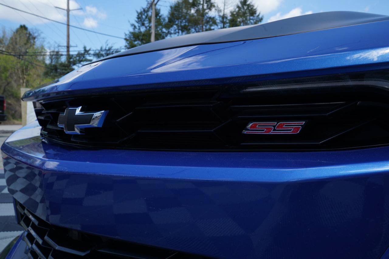 Used 2020 Chevrolet Camaro SS RWD image 88