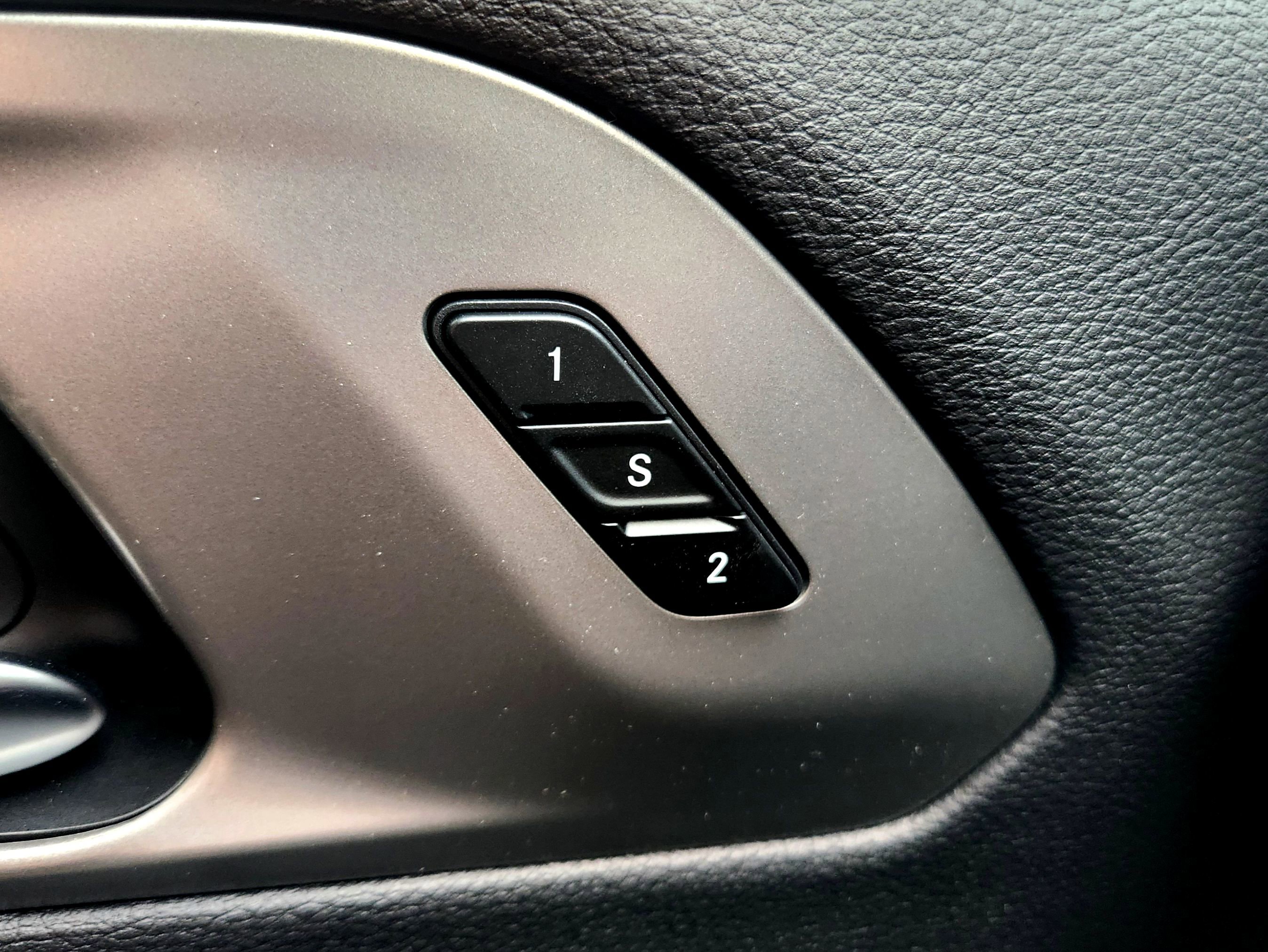 New 2025 Chrysler Pacifica Select image 14