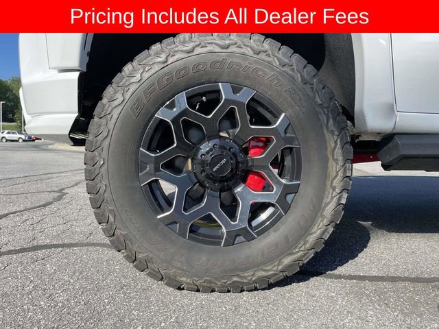 Used 2021 Chevrolet Silverado 1500 RST w/ Convenience Package II AWD/4WD image 9