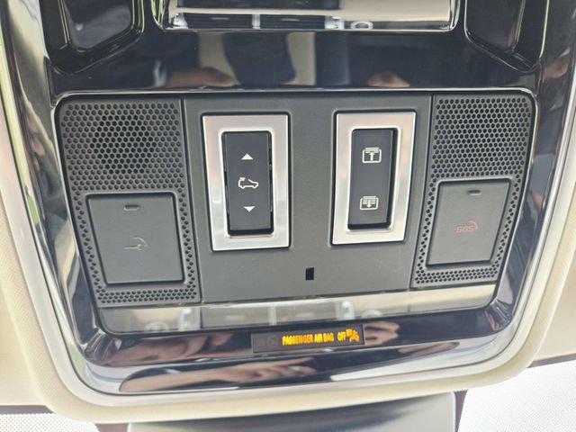 Used 2017 Land Rover Range Rover Sport HSE AWD/4WD image 31