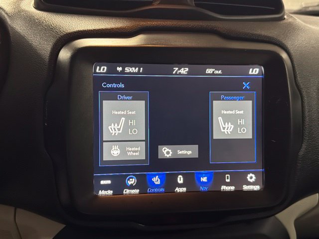 Used 2021 Jeep Renegade Limited w/ Sun & Sound Group AWD/4WD image 22