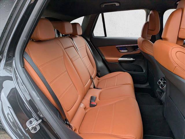 Certified 2026 Mercedes-Benz GLC 300 4MATIC image 17