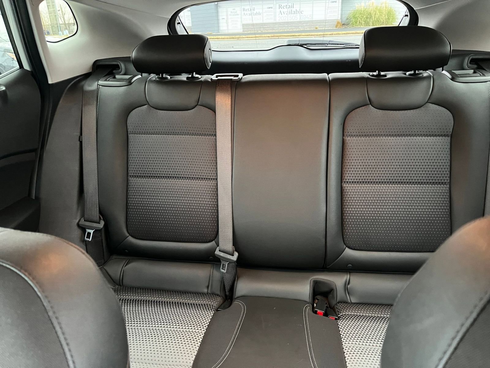 Used 2025 Chevrolet Trax LT w/ LT Convenience Package image 37