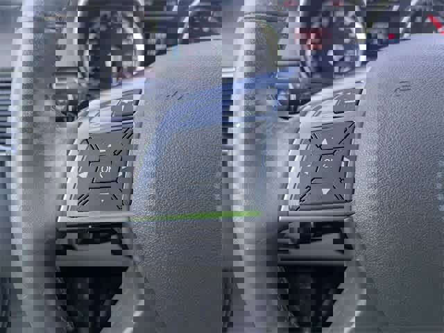 Used 2015 Mercedes-Benz ML 350 2WD image 23