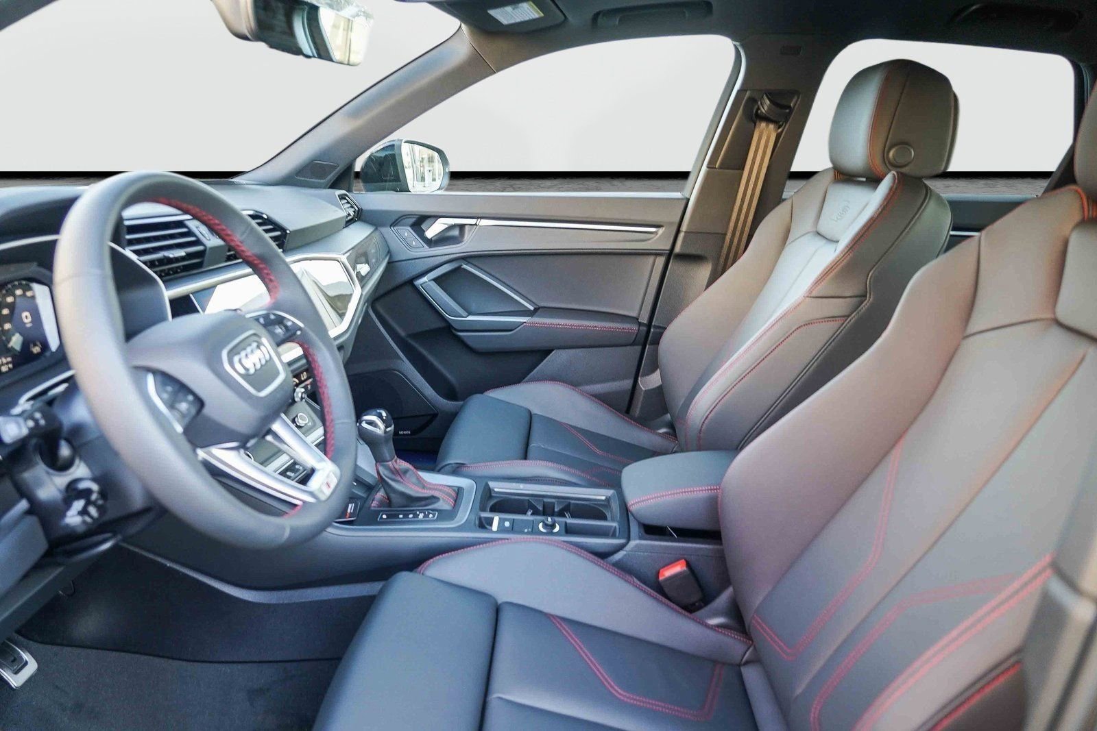 New 2025 Audi Q3 2.0T Premium Plus image 18