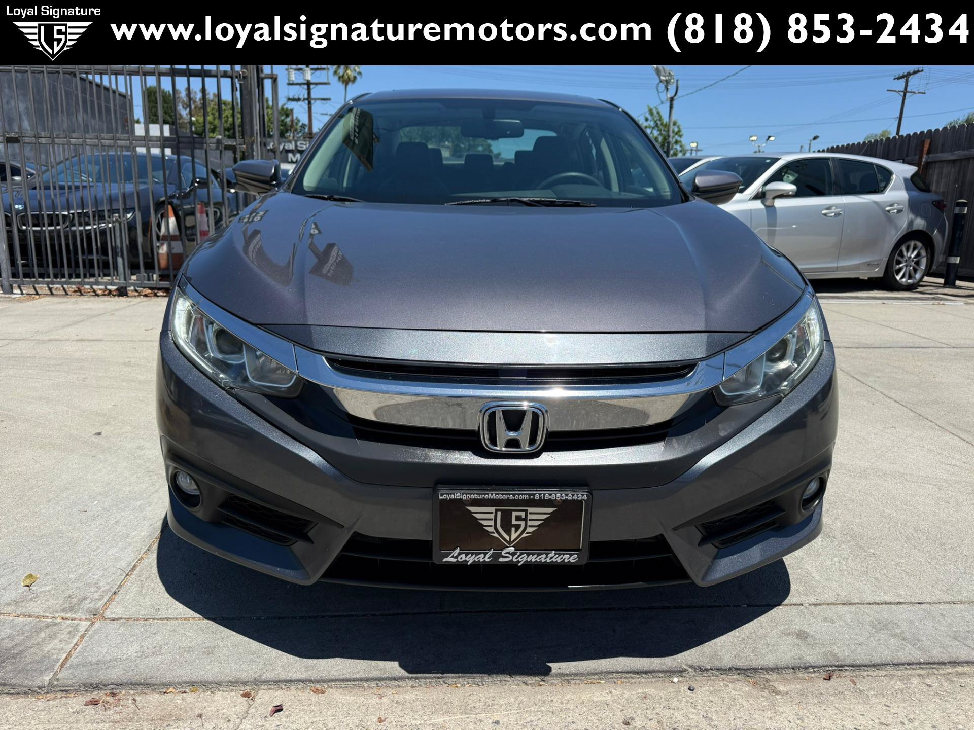 Used 2017 Honda Civic EX-L image 2