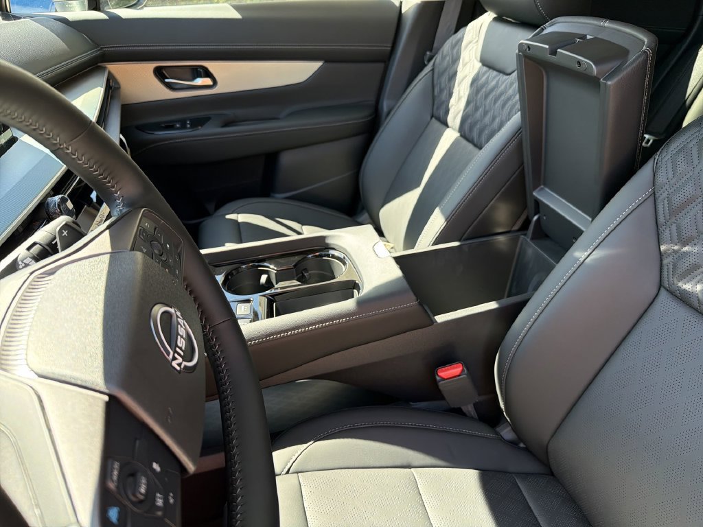 New 2027 Nissan Murano Platinum w/ Cargo Package AWD/4WD image 25
