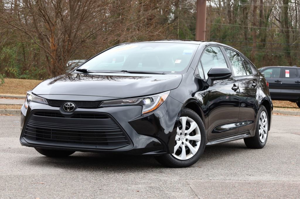 Used 2024 Toyota Corolla LE