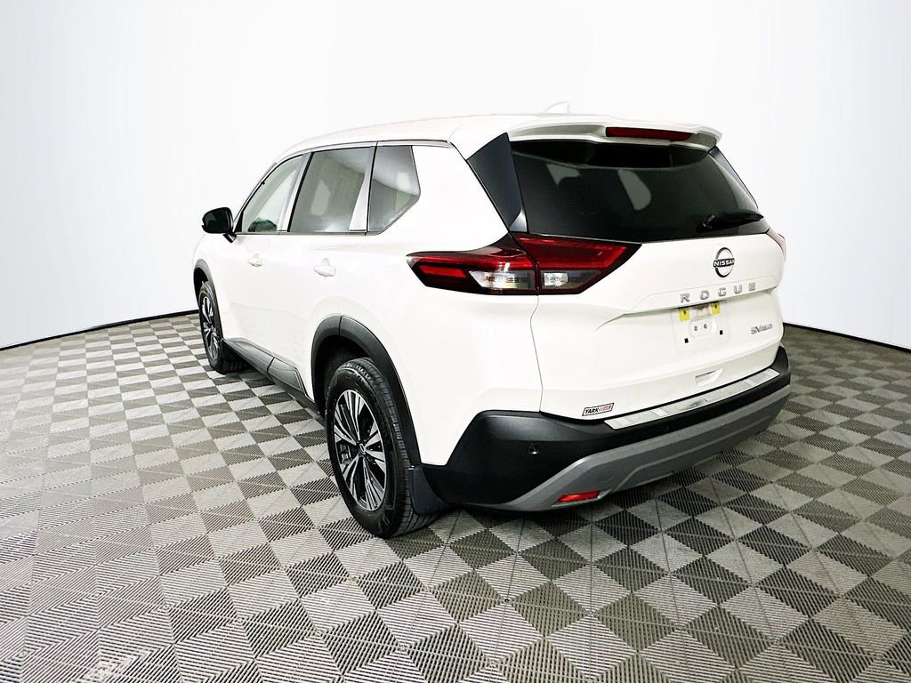 Certified 2023 Nissan Rogue SV image 6