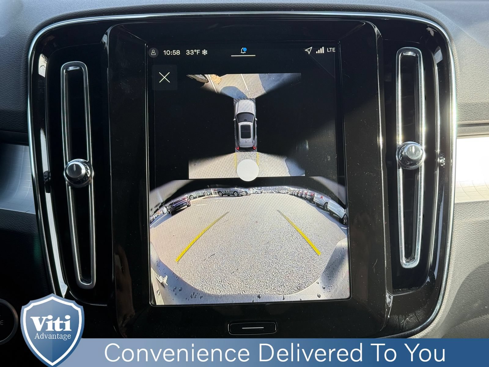 New 2026 Volvo XC40 B5 Ultra w/ Protection Package Premier AWD/4WD image 16