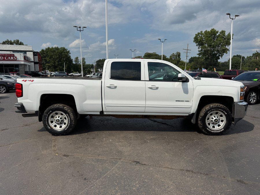 Used 2018 Chevrolet Silverado 2500 LT AWD/4WD image 6
