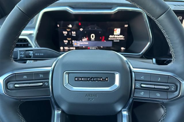 New 2026 GMC Canyon Denali w/ LPO, Denali Black Edition image 26