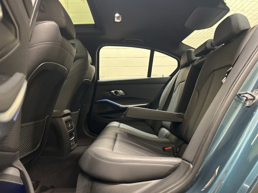 Used 2019 BMW 330i xDrive Sedan w/ Convenience Package image 8