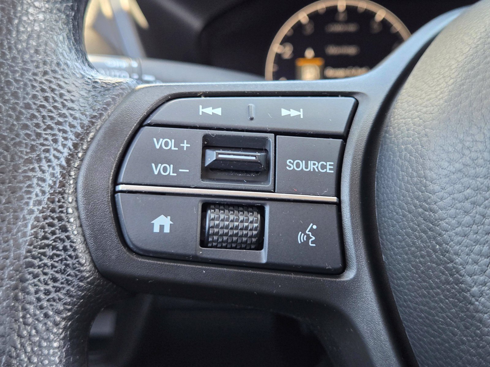 Certified 2024 Honda HR-V LX image 26