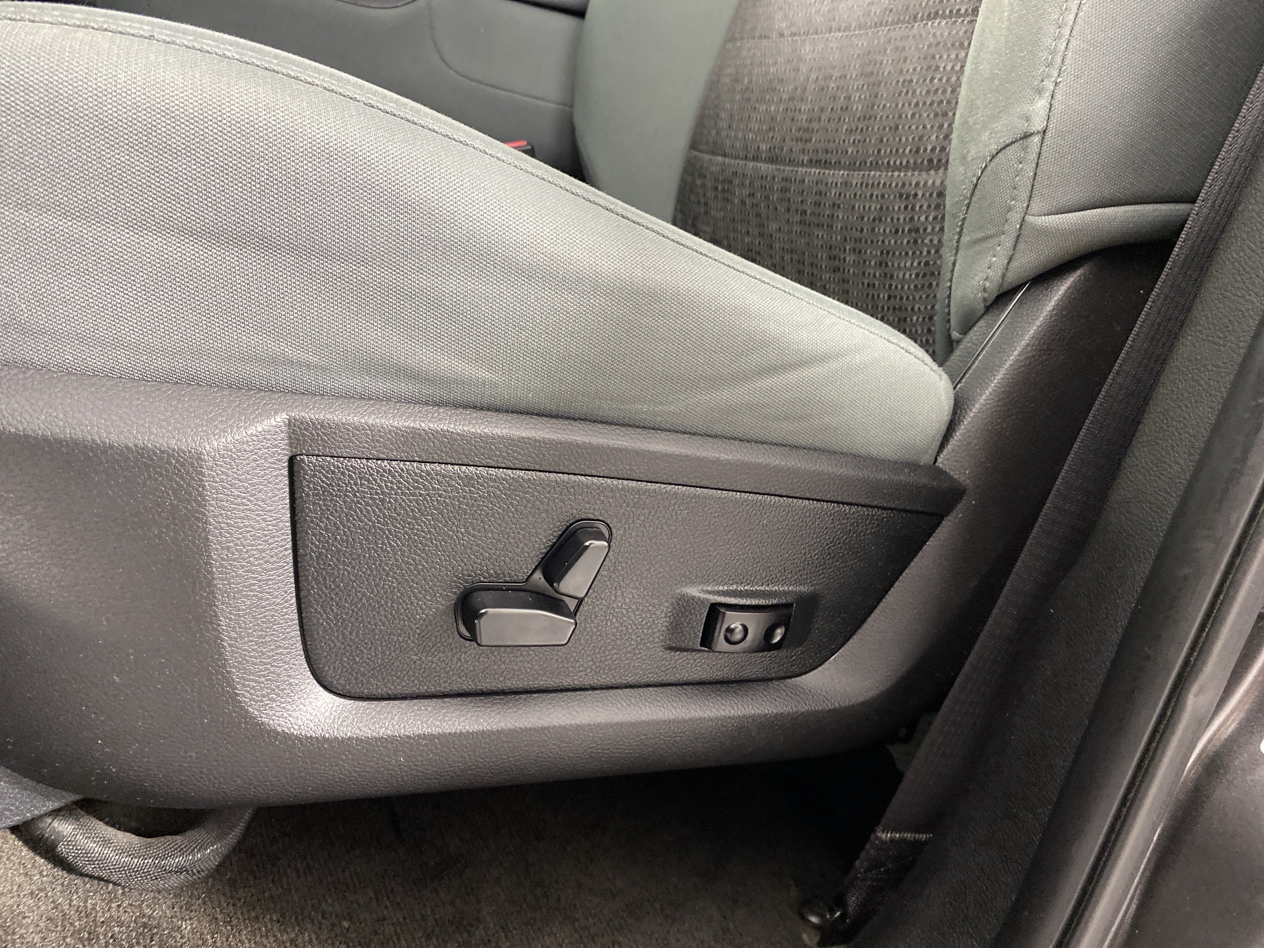 Used 2017 RAM 2500 Big Horn AWD/4WD image 17
