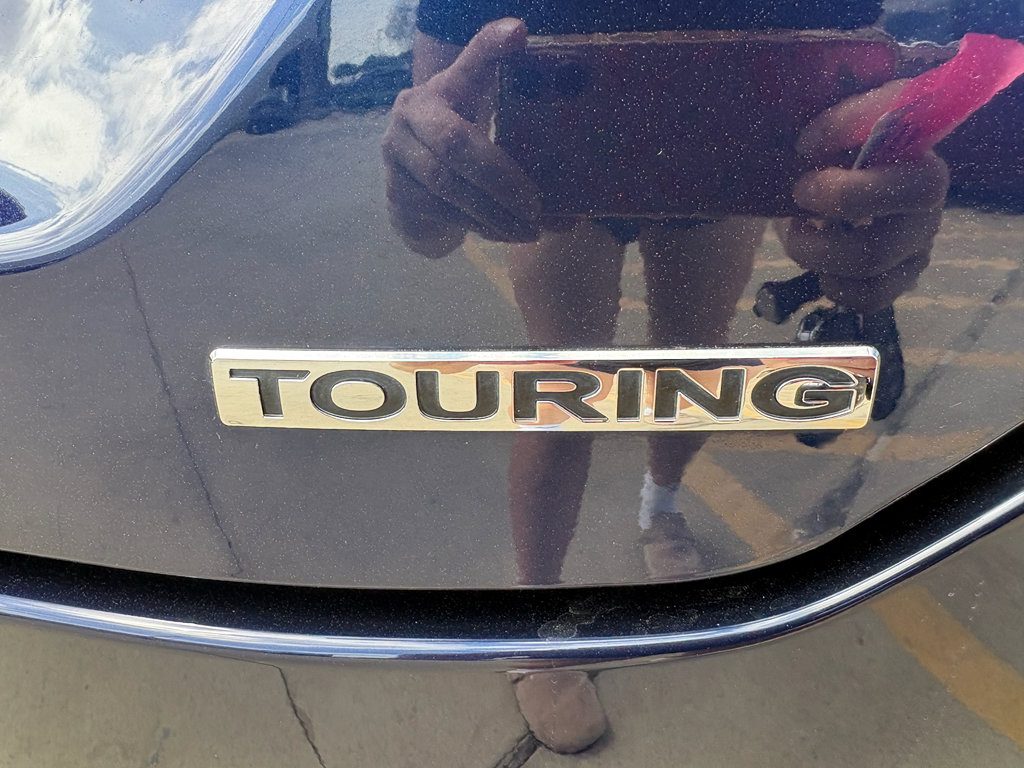 Certified 2024 Honda Pilot Touring image 34