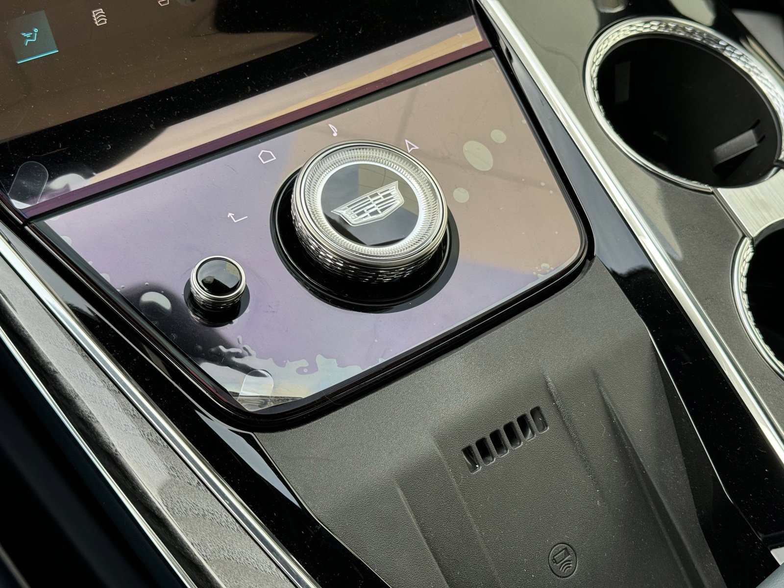 New 2025 Cadillac Escalade IQ Sport 2 image 24