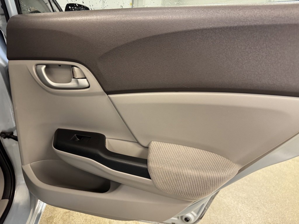 Used 2012 Honda Civic LX image 22
