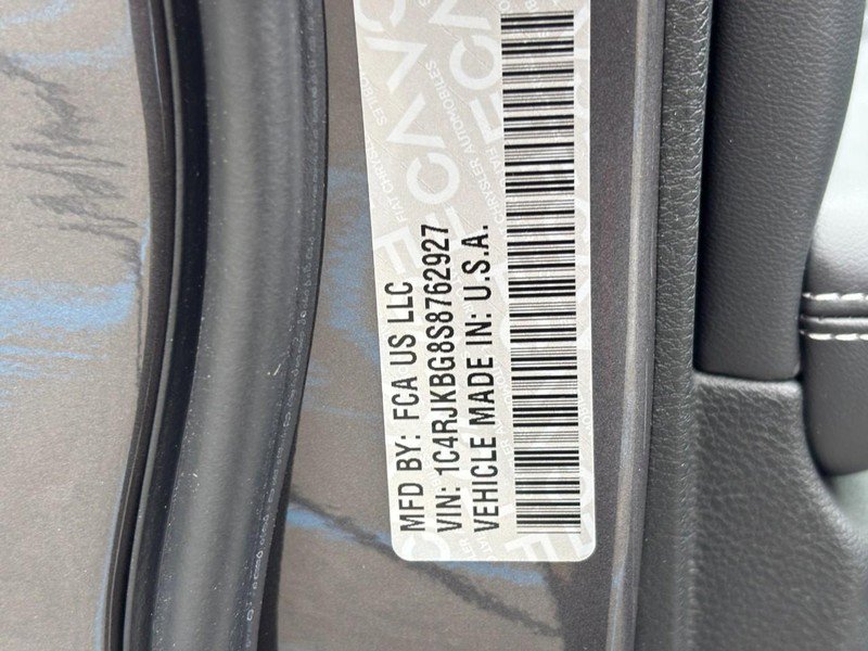 New 2025 Jeep Grand Cherokee L Limited image 27