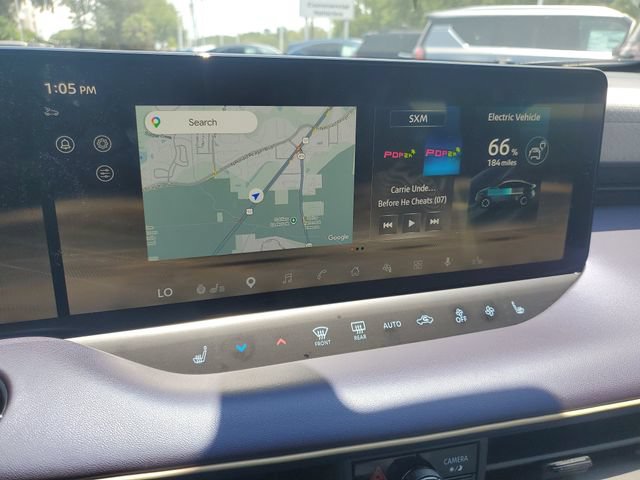Certified 2026 Nissan Leaf Platinum+ w/ Floor Mat Package (Platinum+) FWD image 23