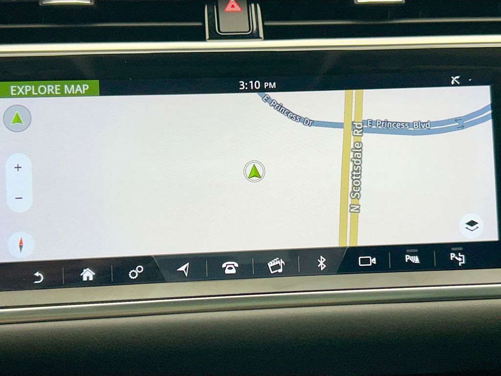 Used 2020 Land Rover Range Rover Evoque SE image 14