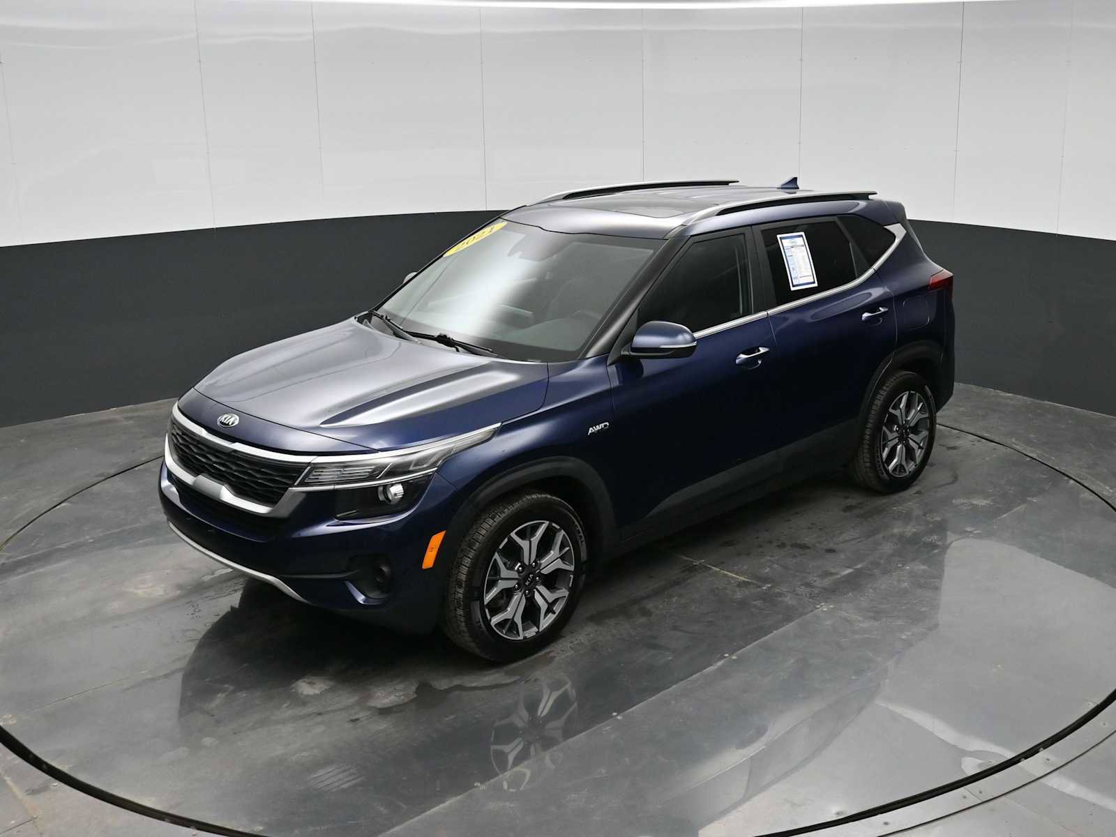 Used 2021 Kia Seltos EX image 24