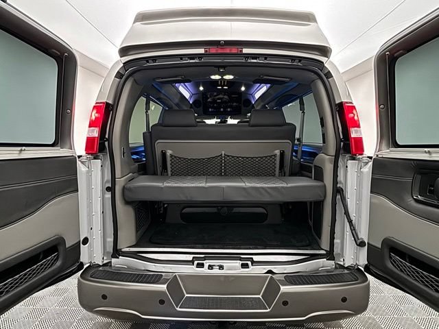 New 2026 GMC Savana 2500 Extended w/ Driver Convenience Package RWD image 10