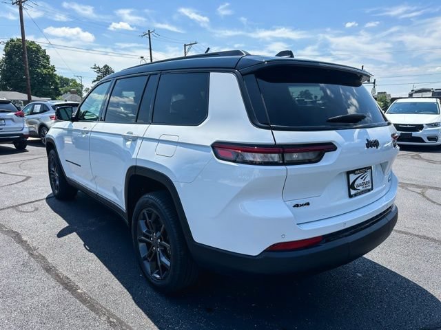 Used 2025 Jeep Grand Cherokee L Limited AWD/4WD image 6