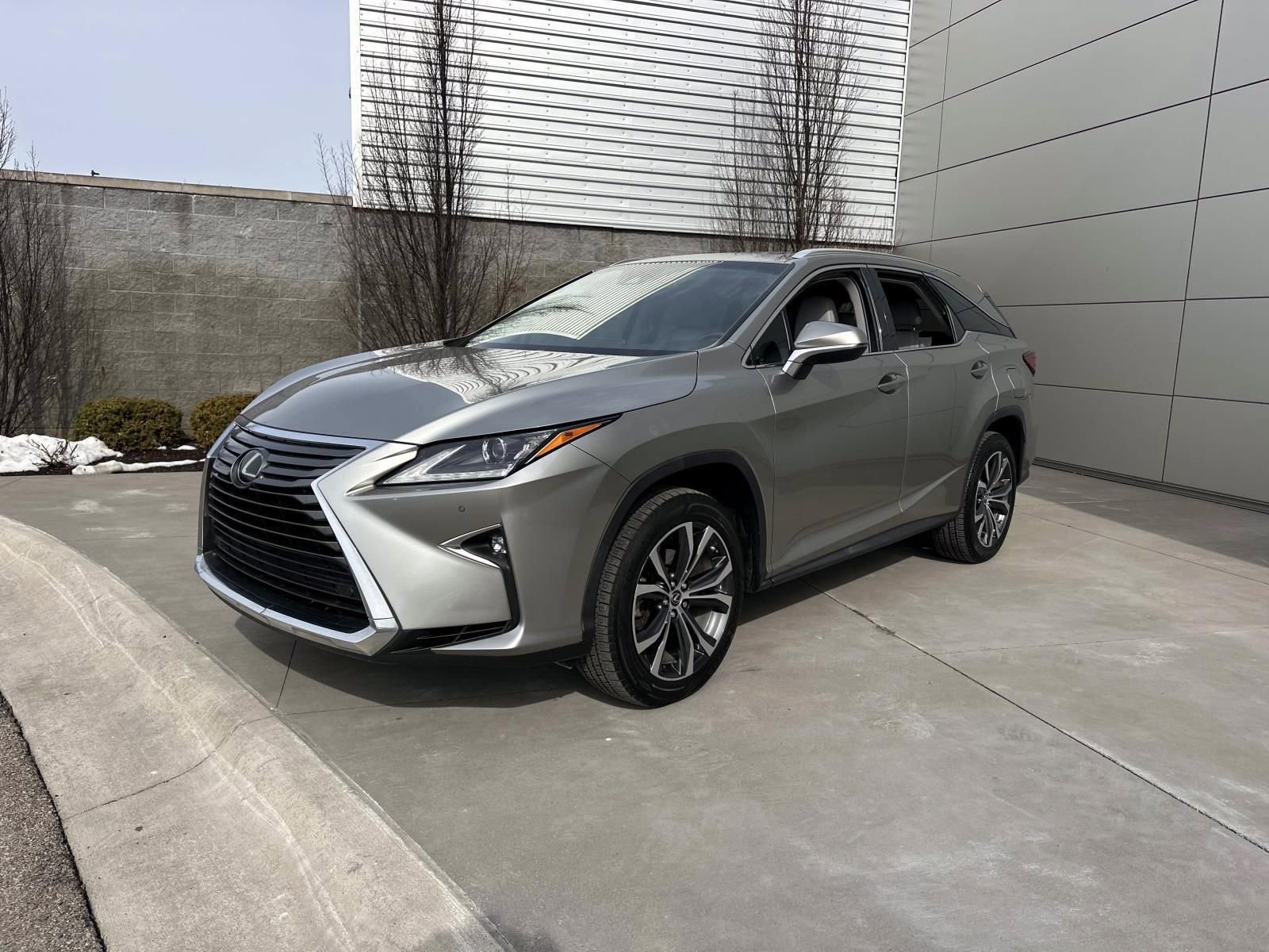 Used 2018 Lexus RX 350L AWD image 3
