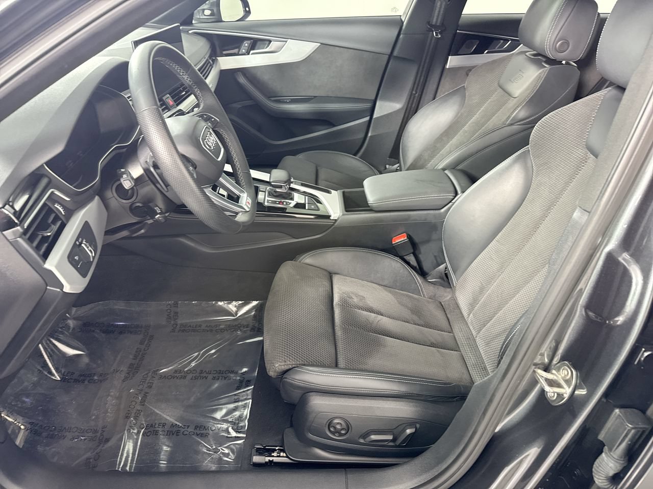 Used 2021 Audi A4 2.0T Premium Plus w/ Premium Plus Package AWD/4WD image 2