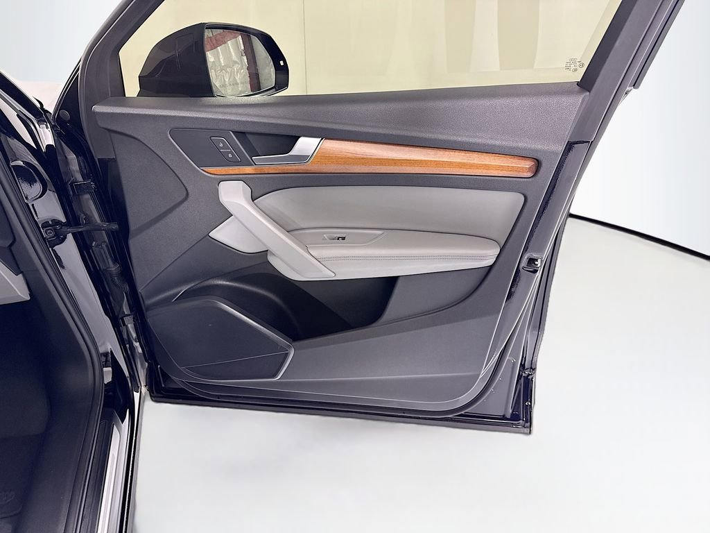 Used 2021 Audi Q5 2.0T Premium Plus image 25