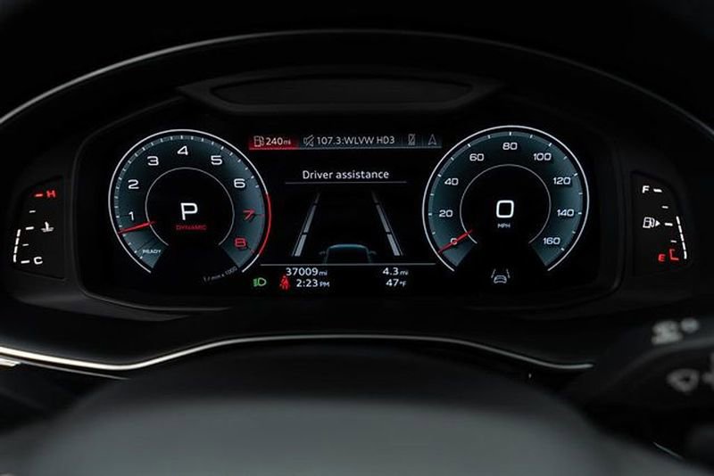 Used 2023 Audi Q7 3.0T Premium image 19